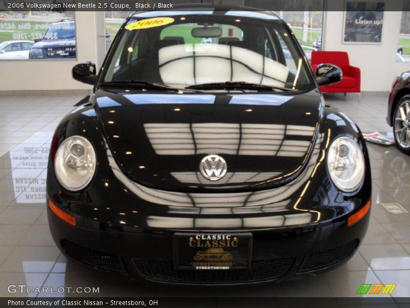 Black / Black 2006 Volkswagen New Beetle 2.5 Coupe
