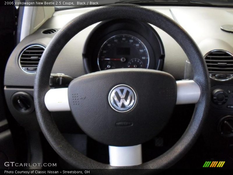 Black / Black 2006 Volkswagen New Beetle 2.5 Coupe