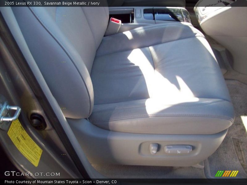 Savannah Beige Metallic / Ivory 2005 Lexus RX 330