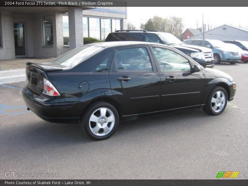  2004 Focus ZTS Sedan Pitch Black