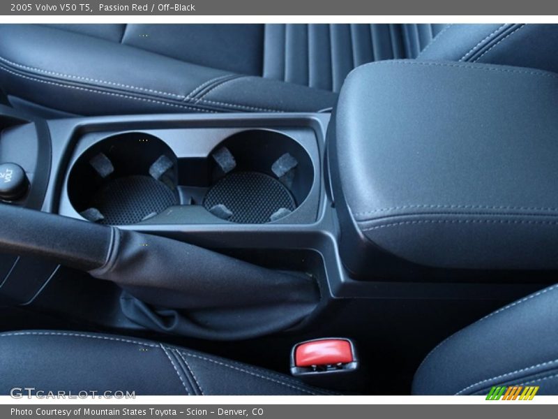  2005 V50 T5 Off-Black Interior