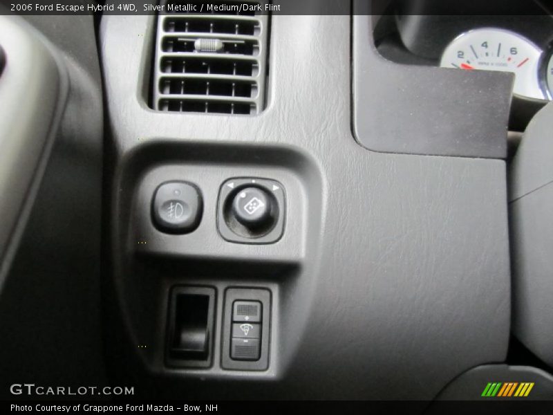 Silver Metallic / Medium/Dark Flint 2006 Ford Escape Hybrid 4WD