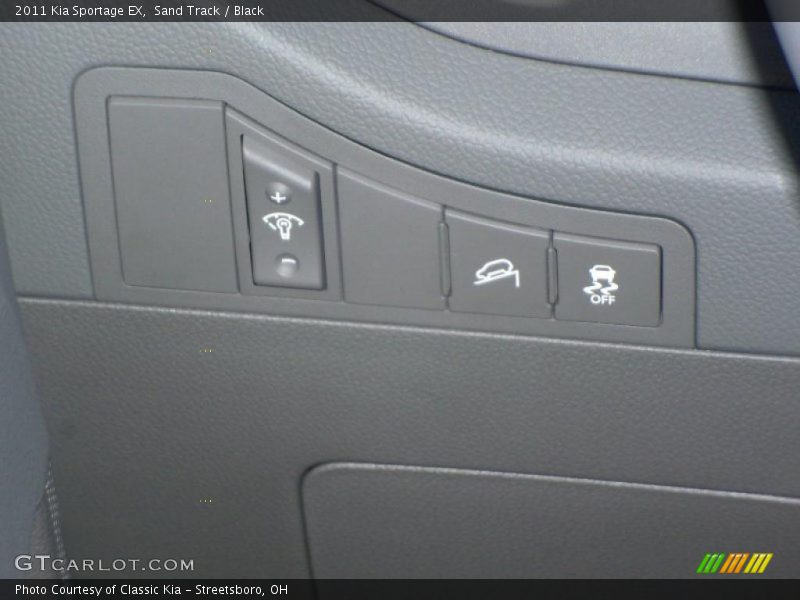 Controls of 2011 Sportage EX