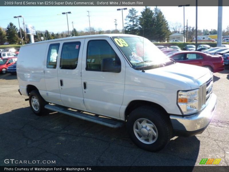 Oxford White / Medium Flint 2009 Ford E Series Van E250 Super Duty Commercial