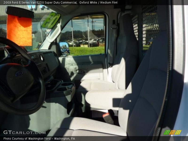 Oxford White / Medium Flint 2009 Ford E Series Van E250 Super Duty Commercial