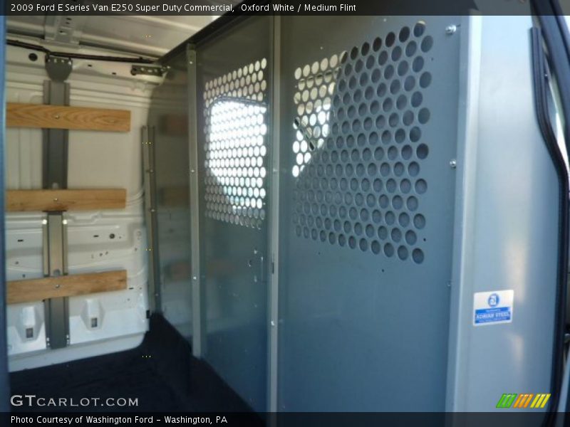 Oxford White / Medium Flint 2009 Ford E Series Van E250 Super Duty Commercial