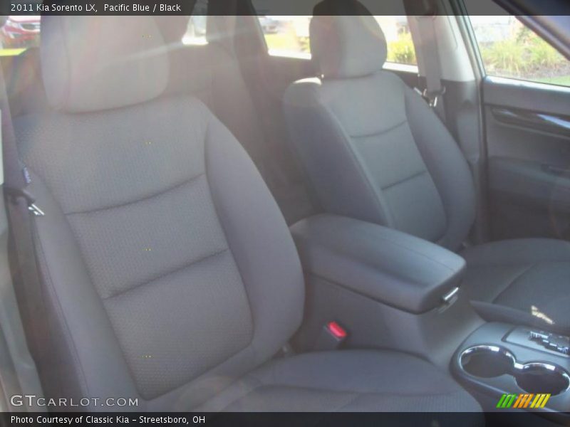 Pacific Blue / Black 2011 Kia Sorento LX