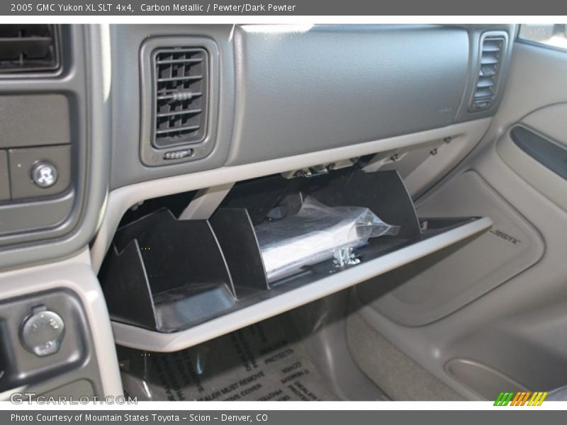 Carbon Metallic / Pewter/Dark Pewter 2005 GMC Yukon XL SLT 4x4