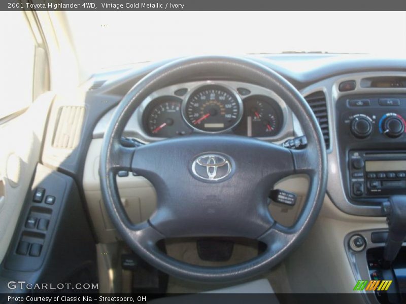 Vintage Gold Metallic / Ivory 2001 Toyota Highlander 4WD