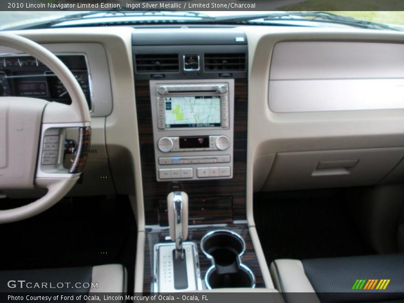 Dashboard of 2010 Navigator Limited Edition