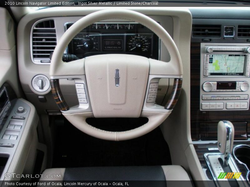 Dashboard of 2010 Navigator Limited Edition