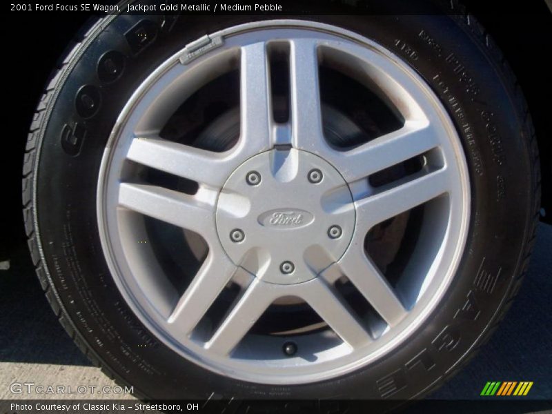  2001 Focus SE Wagon Wheel