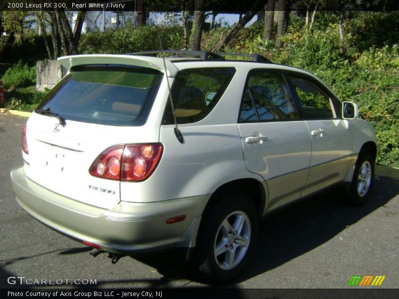 Pearl White / Ivory 2000 Lexus RX 300