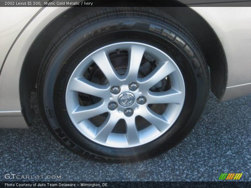 Mystic Gold Metallic / Ivory 2002 Lexus ES 300