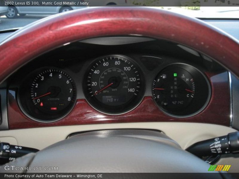 Mystic Gold Metallic / Ivory 2002 Lexus ES 300