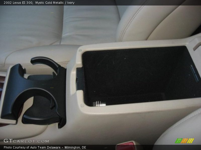 Mystic Gold Metallic / Ivory 2002 Lexus ES 300