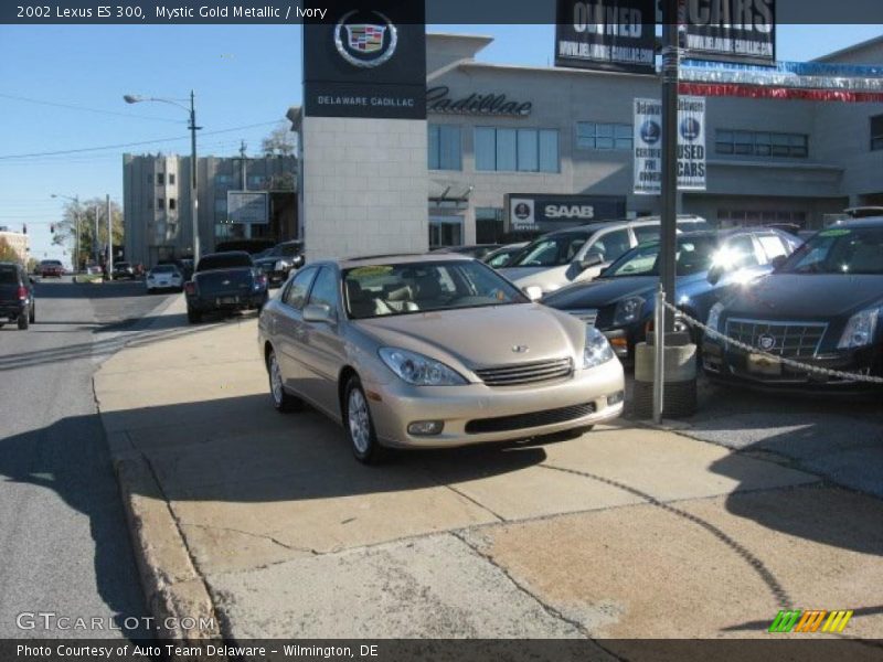 Mystic Gold Metallic / Ivory 2002 Lexus ES 300