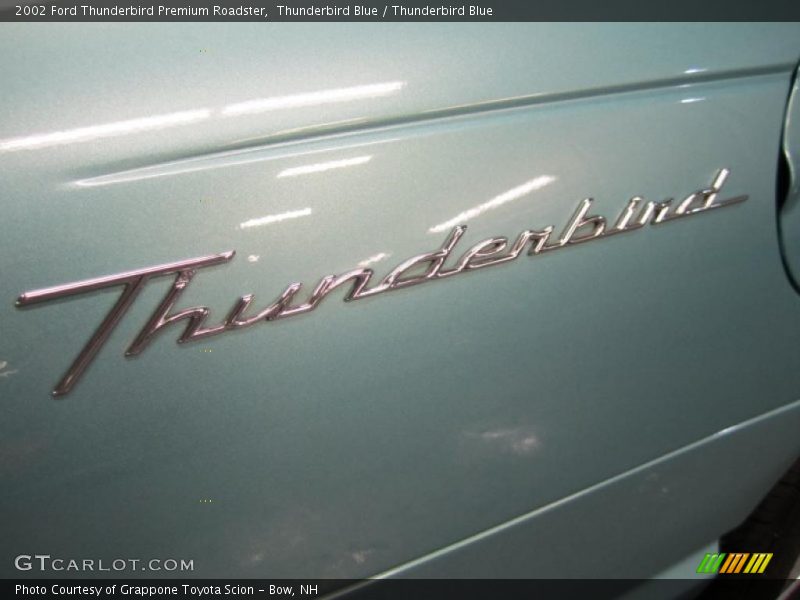  2002 Thunderbird Premium Roadster Logo