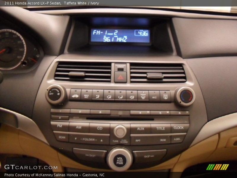 Controls of 2011 Accord LX-P Sedan