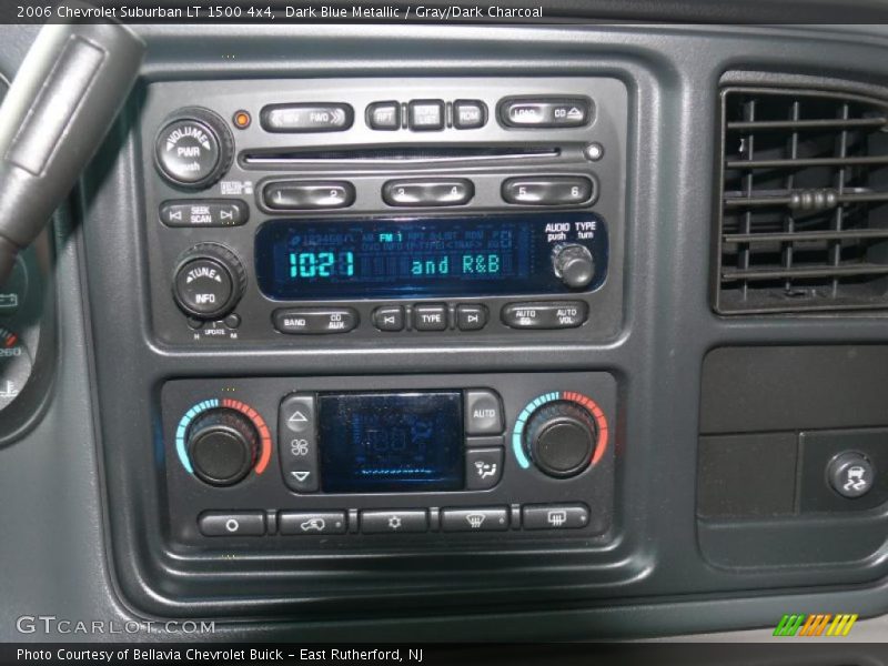 Controls of 2006 Suburban LT 1500 4x4