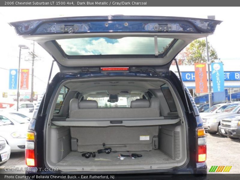 Dark Blue Metallic / Gray/Dark Charcoal 2006 Chevrolet Suburban LT 1500 4x4
