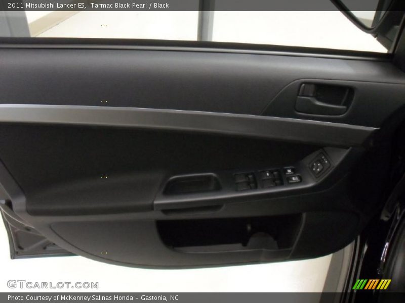 Door Panel of 2011 Lancer ES