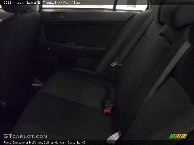 Tarmac Black Pearl / Black 2011 Mitsubishi Lancer ES