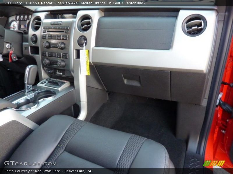 Dashboard of 2010 F150 SVT Raptor SuperCab 4x4