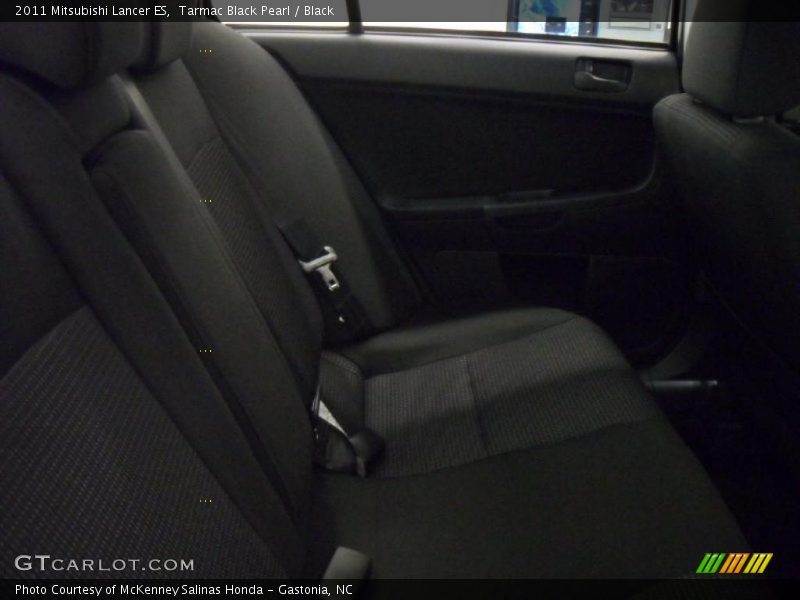 Tarmac Black Pearl / Black 2011 Mitsubishi Lancer ES