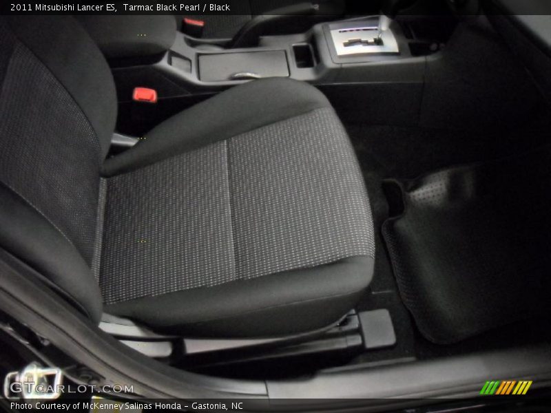  2011 Lancer ES Black Interior