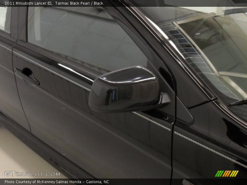 Tarmac Black Pearl / Black 2011 Mitsubishi Lancer ES
