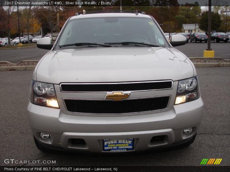 Silver Birch Metallic / Ebony 2007 Chevrolet Avalanche LT 4WD