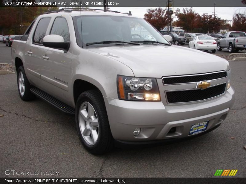 Silver Birch Metallic / Ebony 2007 Chevrolet Avalanche LT 4WD