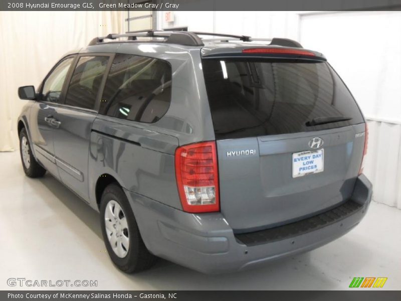 Green Meadow Gray / Gray 2008 Hyundai Entourage GLS