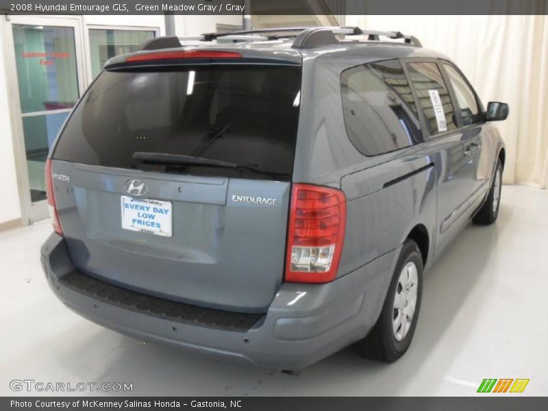 Green Meadow Gray / Gray 2008 Hyundai Entourage GLS