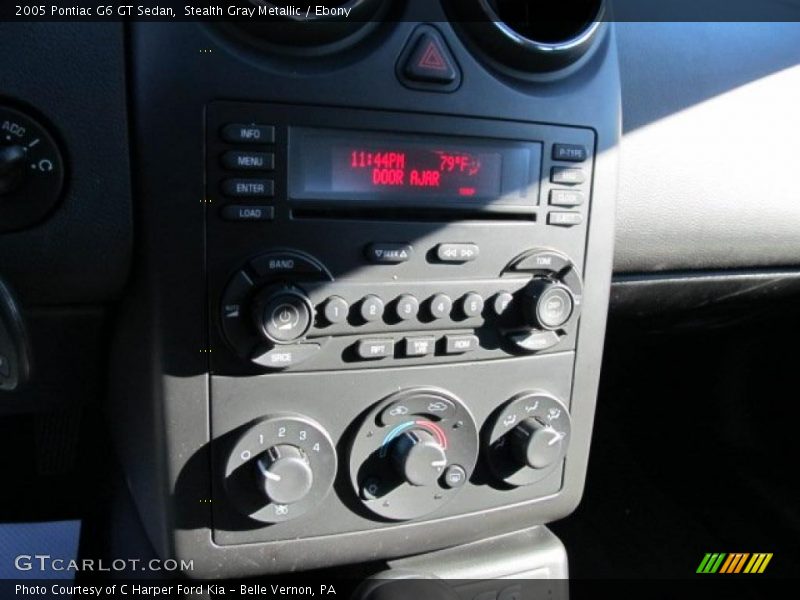 Controls of 2005 G6 GT Sedan