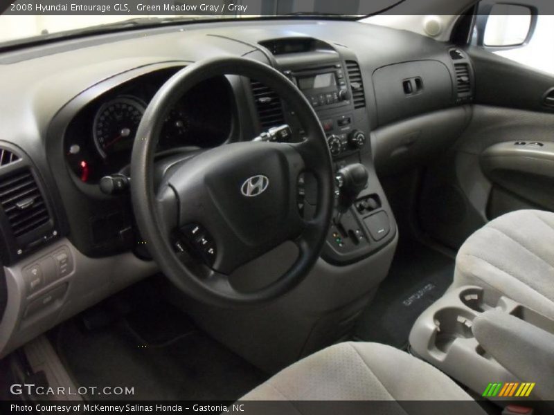Green Meadow Gray / Gray 2008 Hyundai Entourage GLS