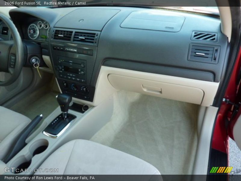 Redfire Metallic / Camel 2006 Ford Fusion SE