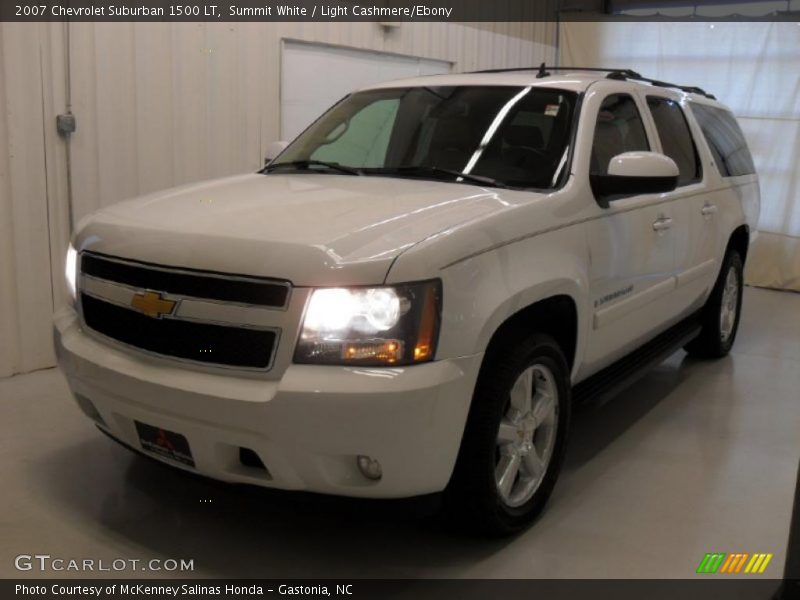 Summit White / Light Cashmere/Ebony 2007 Chevrolet Suburban 1500 LT