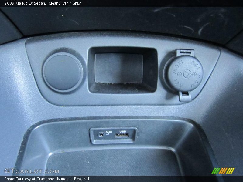 Clear Silver / Gray 2009 Kia Rio LX Sedan