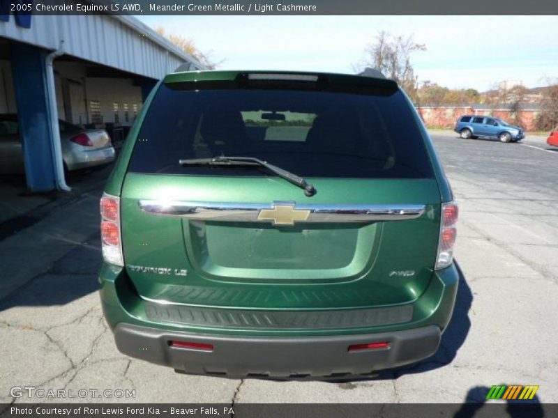 Meander Green Metallic / Light Cashmere 2005 Chevrolet Equinox LS AWD