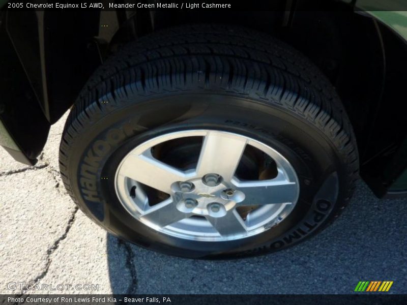 Meander Green Metallic / Light Cashmere 2005 Chevrolet Equinox LS AWD