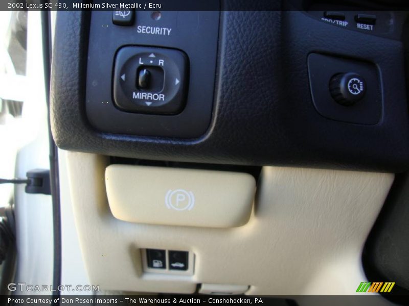 Millenium Silver Metallic / Ecru 2002 Lexus SC 430