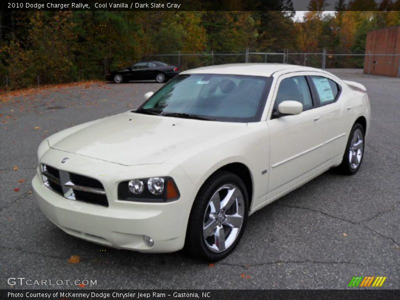 Cool Vanilla / Dark Slate Gray 2010 Dodge Charger Rallye