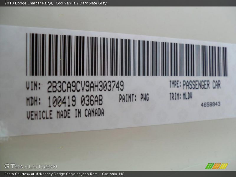 Cool Vanilla / Dark Slate Gray 2010 Dodge Charger Rallye