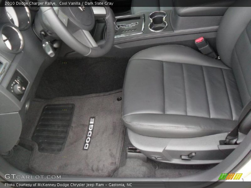 Cool Vanilla / Dark Slate Gray 2010 Dodge Charger Rallye