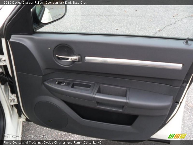 Cool Vanilla / Dark Slate Gray 2010 Dodge Charger Rallye