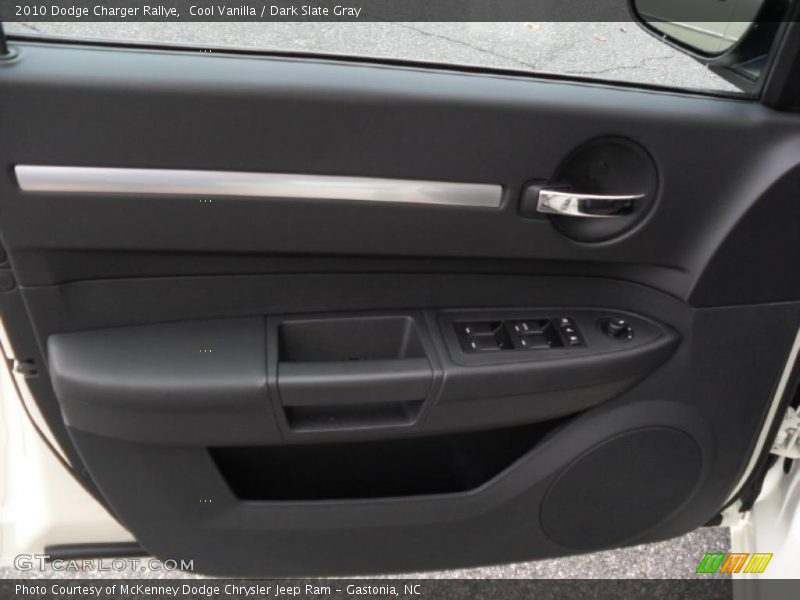 Cool Vanilla / Dark Slate Gray 2010 Dodge Charger Rallye