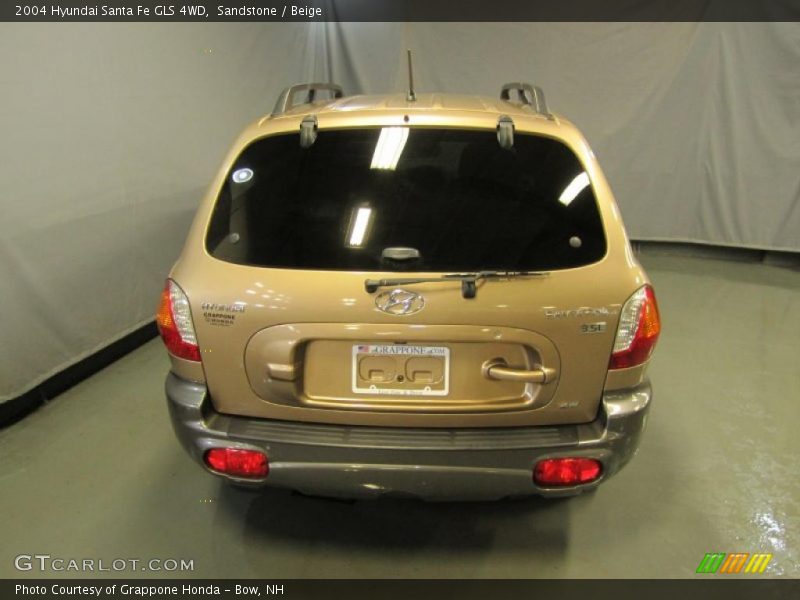 Sandstone / Beige 2004 Hyundai Santa Fe GLS 4WD