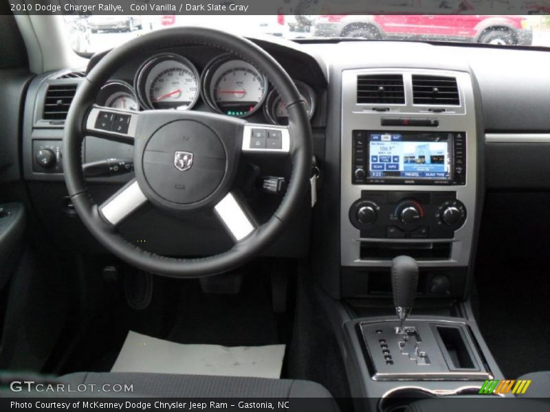 Cool Vanilla / Dark Slate Gray 2010 Dodge Charger Rallye